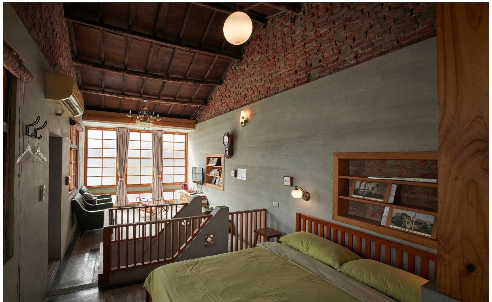 Loku. Tainan Hotel Exterior foto